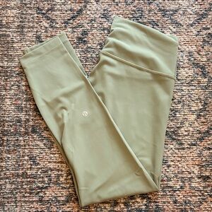 Lululemon Wunder Train High-Rise Tight